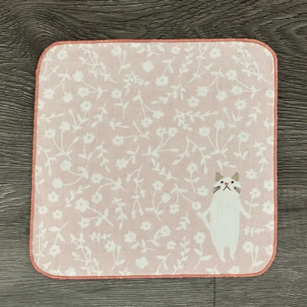 Kitten Cat Loves Flowers Japanese Handkerchief ❘ Hand Towel ❘ Face Towel (Pink)